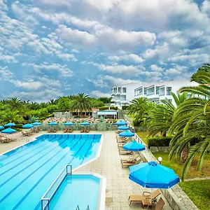 *** Hotel Xenios Port Marina Grecia